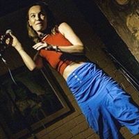 Ingrid Reynolds Photo 32