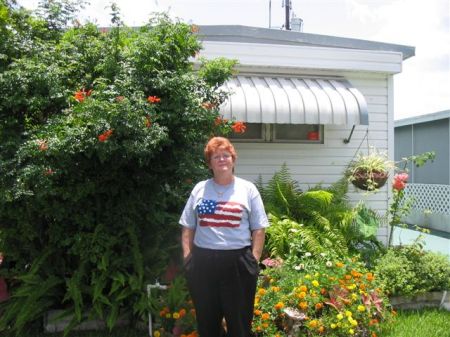 Deborah Hawkins Photo 27