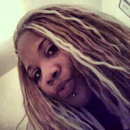 Chrystal Dillard Photo 15