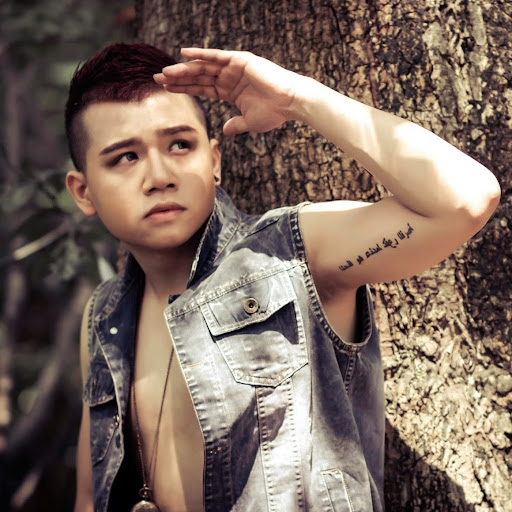 Duc Truong Photo 17