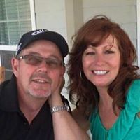 Lisa Robbins Photo 28