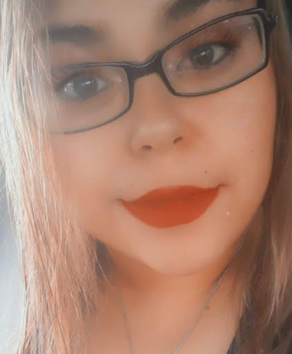 Ruby Flores Photo 16