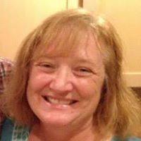 Diana Hendricks Photo 25