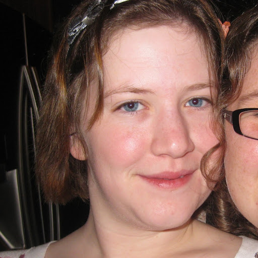 Amanda Vest Photo 29