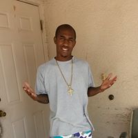 Antonio Crews Photo 10