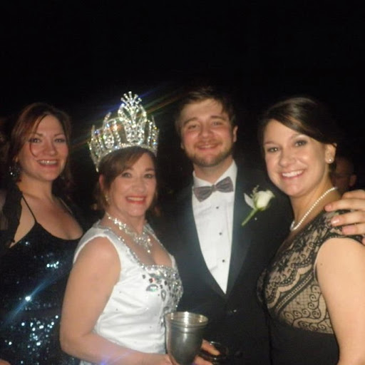 Karen Woodard Photo 45