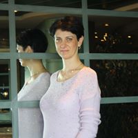 Julia Goldman Photo 11