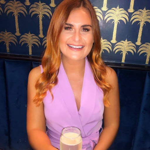 Daisy Roberts Photo 17