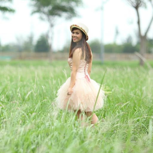 Nguyen Vy Photo 20