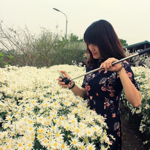 Linh La Photo 24