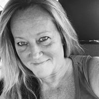 Terri Lindsey Photo 13