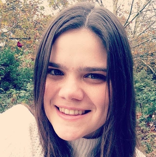 Jessica Petrie Photo 6