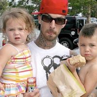 Travis Barker Photo 30
