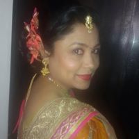 Julie Shah Photo 21