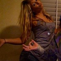 Lauren Grayson Photo 3