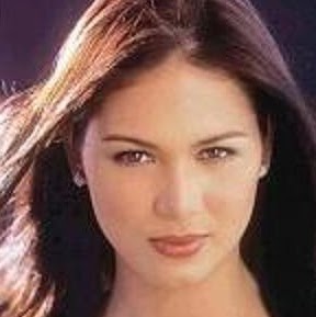 Caroline Page Photo 9