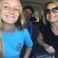 Julie Tidwell Photo 8