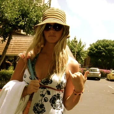 Sarah Devries Photo 11