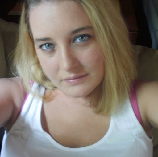 Tabitha Foster Photo 9