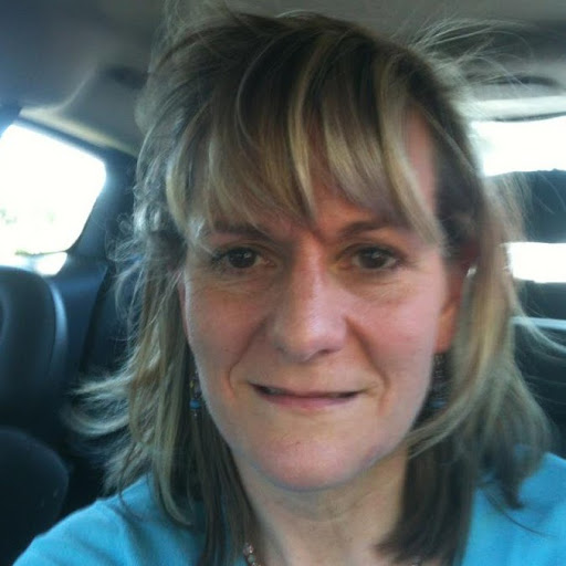 Cynthia Turner Photo 37