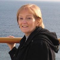 Linda Casey Photo 14