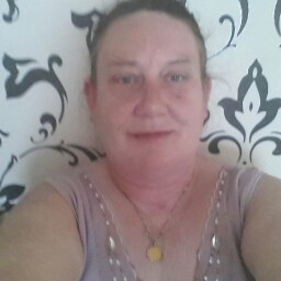 Lynne Webster Photo 5