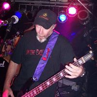 Dennis Gee Photo 29