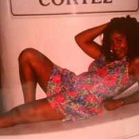 Lisa Arthur Photo 17