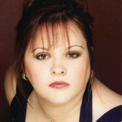 Julia James Photo 23