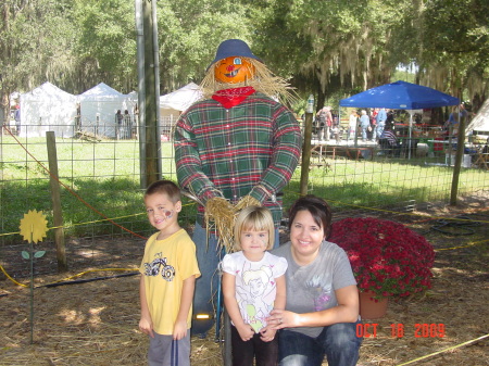 Michele Phillips Photo 20