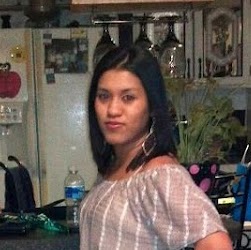 Miriam Ruiz Photo 32