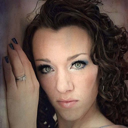 Ashley Curtis Photo 24