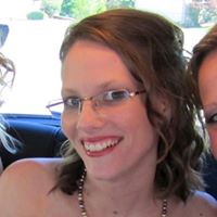 Emily Carlson Photo 33