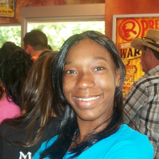 Latoya Perry Photo 24