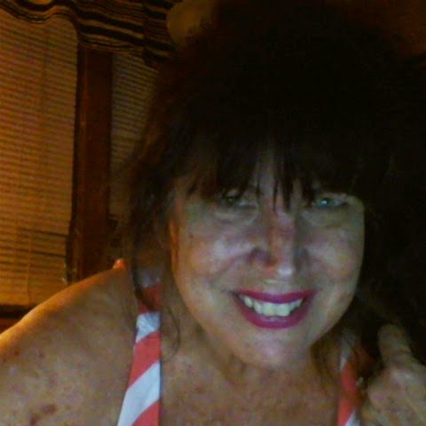 Teresa Bell Photo 6
