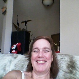 Heather Coates Photo 36