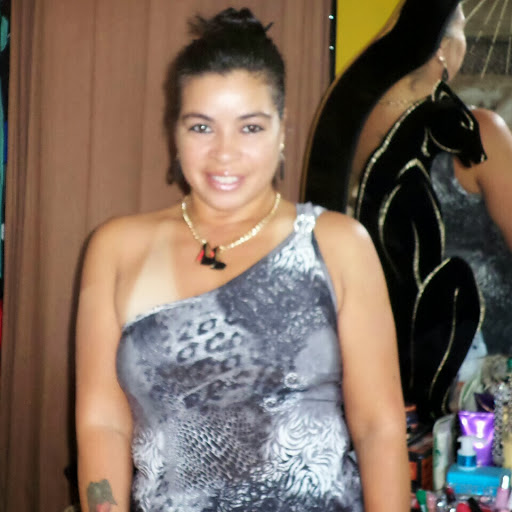 Lourdes Cartagena Photo 25