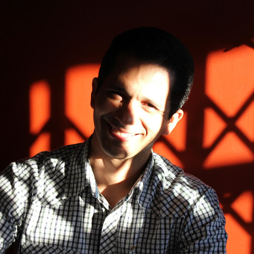 Antonio Davila Photo 11
