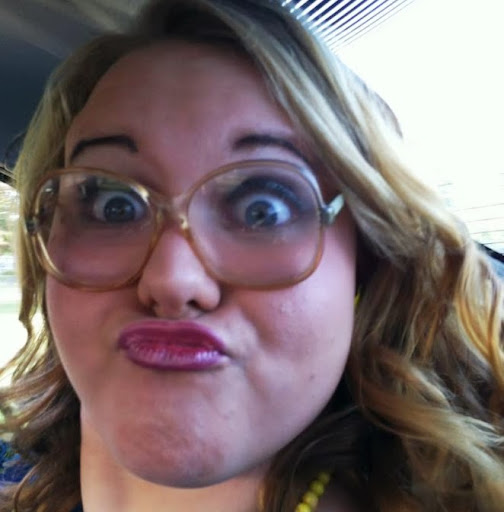 Michele Thacker Photo 12