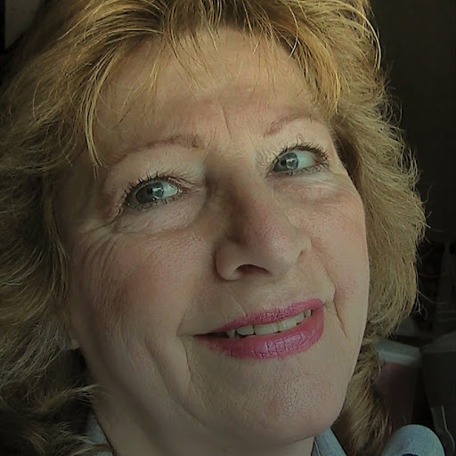 Susan Sheppard Photo 32