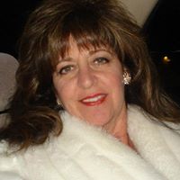 Angela Brooks Photo 8