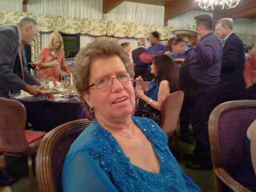 Martha Bell Photo 26