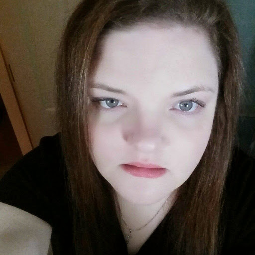 Andrea Newton Photo 13
