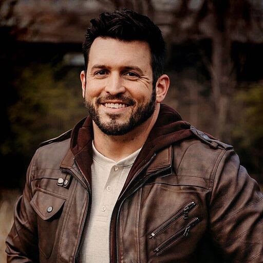 Matthew Ray Photo 25