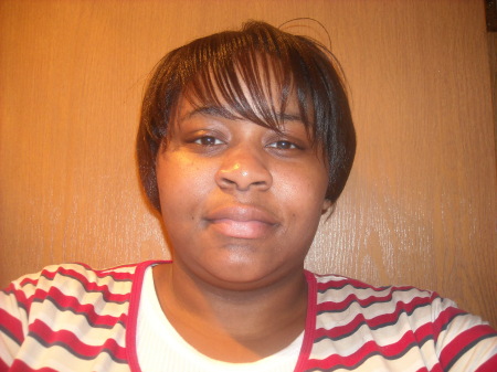 Leslie Davis Photo 16