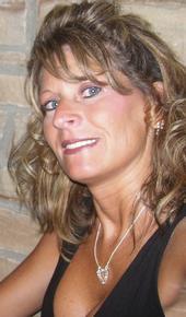 Sandra Green Photo 36