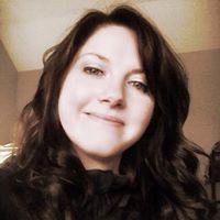 Rebecca Pickering Photo 17