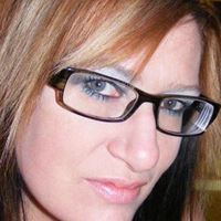 Leslie Forbes Photo 22