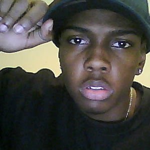Jaleel Huntley Photo 3