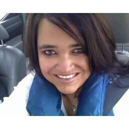 Marianne Miller Photo 15